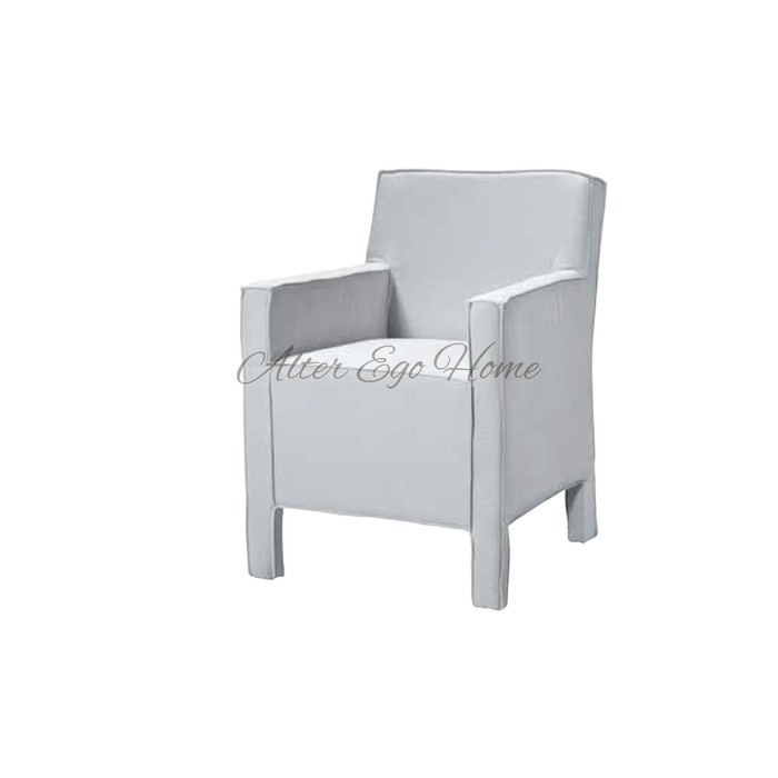 Геометричное белое кресло в стиле лофт