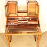 Антикварное бюро в стиле неорококо 1850-х гг. 