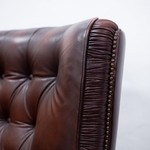 Винтажный кожаный диван честерфилд с обивкой капитоне 1950-х гг.