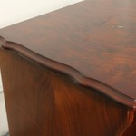 Антикварная тумбочка с фигурной линией столешницы 1950-х гг. 