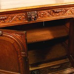 Антикварный дубовый сервант 1840-х гг. 