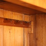 Пара антикварных шкафов светлого ореха 1840-х гг. 