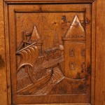 Антикварный шкафчик с резным убранством 1920-х гг. 