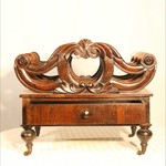 Антикварная газетница 1840-х гг. 