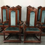 Антикварный комплект мебели в неоготическом стиле для столовой 1870-х гг.  