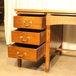 Антикварный двутумбовый письменный стол 1910-х гг. 