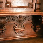 Антикварный немецкий буфет с раскрепованным фасадом и арочной нишей 1870-х гг. 