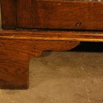 Антикварный дубовый сервант 1800-х гг. 