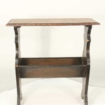 Антикварная газетница с резным бортиком 1910-х гг. 