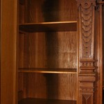 Антикварный немецкий буфет с раскрепованным фасадом и арочной нишей 1870-х гг. 