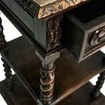 Антикварный консольный столик с маскароном