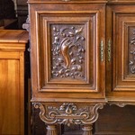 Антикварный буфет с резными гротесками 1860-х гг. 