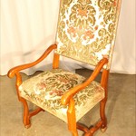 Пара антикварных кресел в стиле необарокко 1940-х гг. 