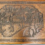 Антикварный сундук с резными композициями 1920-х гг.