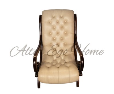 Антикварное кожаное кресло капитоне 1960-х гг. 