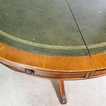 Винтажный стол в стиле неоклассицизм 1960-х гг.