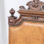 Комплект из 6-ти антикварных резных стульев с кожаной обивкой 1860-х гг. 