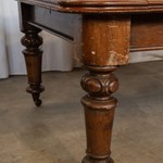 Антикварный дубовый стол с раздвижной столешницей 1850-х гг. 