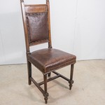 антикварный стул с высокой спинкой
