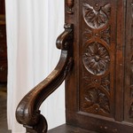 Антикварная скамья с резными розетками 1860-х гг. 