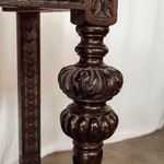 Антикварный столик-консоль с львиным маскароном 1850-х гг. 