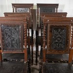 Комплект антикварной мебели из Португалии с точеными деталями