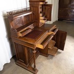 Антикварный письменный стол с резной балюстрадой 1880-х гг. 