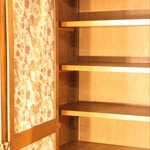 Антикварный книжный шкаф красного дерева 1800-х гг. 