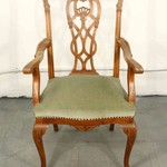 Пара антикварных кресел в стиле Томаса Чиппендейла 1890-х гг. 