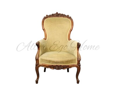 Антикварное кресло с резным навершием 1840-х гг. 