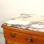 Антикварная прикроватная тумба с мраморной столешницей 1870-х гг. 