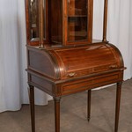 Антикварный секретер с крышкой-цилиндр 1860-х гг. 