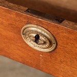 Антикварный шкаф в стиле неоклассицизм 1810-х гг. 