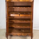 Антикварный шкаф с витыми устоями 1820-х гг.