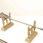 Комплект антикварных таганов и каминных аксессуаров из латуни 1870-х гг. 