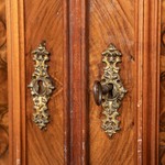 Антикварный полушкаф в стиле бидермейер 1860-х гг. 