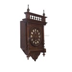 Антикварные часы из ореха производства Франции 19 века