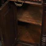 Антикварный буфет с резным убранством 1860-х гг. 