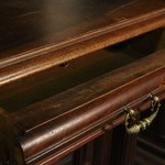 Антикварный буфет с резным декором 1860-х гг. 