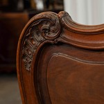 Антикварная кровать в стиле неорококо 1860-х гг. Антикварная кровать в стиле неорококо 1860-х гг. 