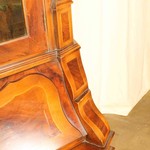 Антикварный шкаф-секретер с разомкнутым фронтоном 1950-х гг. 