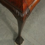 Антикварный чайный столик в стиле Чиппендейл 1910-х гг. 