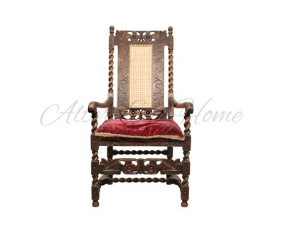 Антикварное дубовое кресло с ротанговой спинкой 1860-х гг. 