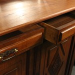 Антикварный буфет с резной балюстрадой 1860-х гг. 