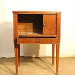 Антикварная тумба из махагони 1760-х гг. 