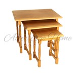 Антикварный столик-гнездо 1930-х гг. 