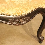 Антикварное кресло с круглой спинкой тёмного дуба 1880-х гг. 