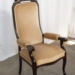 Антикварное кресло в стиле неорококо 1850-х гг. 