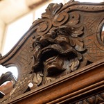 Антикварный книжный шкаф в стиле неоренессанс 1850-х гг. 