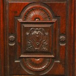 Антикварный буфет с резным декором 1860-х гг. 